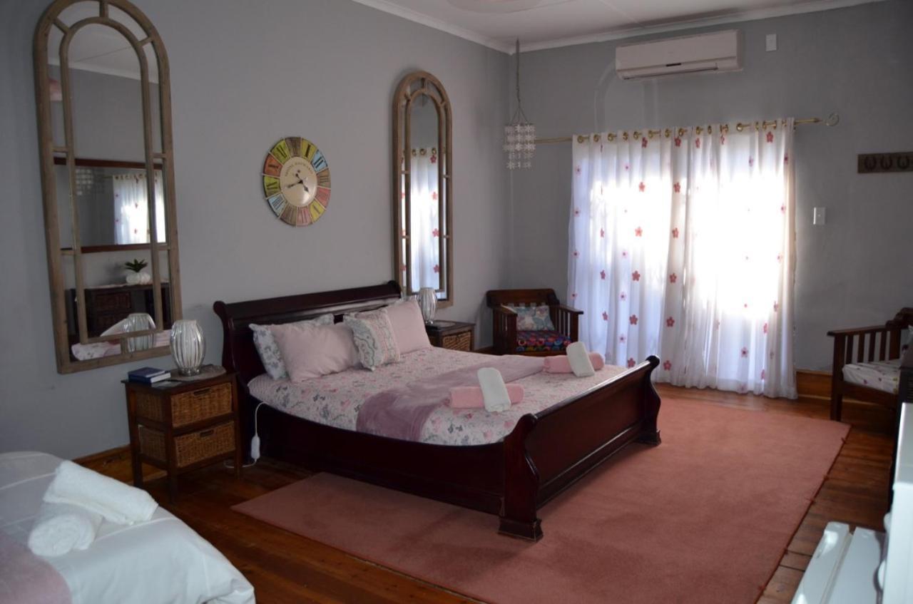 Sondela Bed & Breakfast アリワル・ノース エクステリア 写真